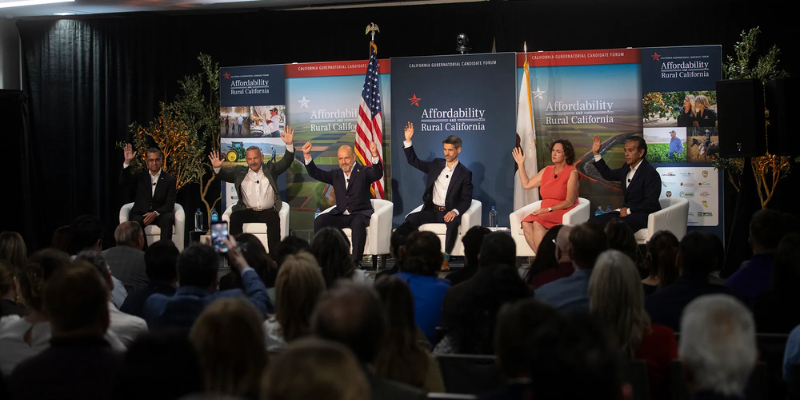 Web Banners - News Blogs 100 - The AG Center